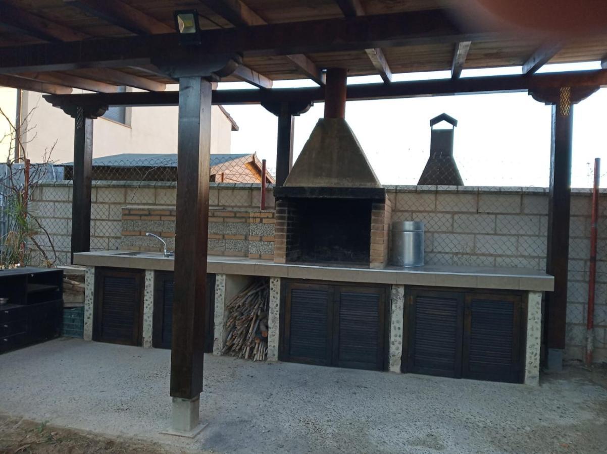 Vivienda Turistica Los Olivos Фонтельяс Экстерьер фото